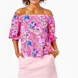 NWT lilly Pulitzer off the shoulder top 💕